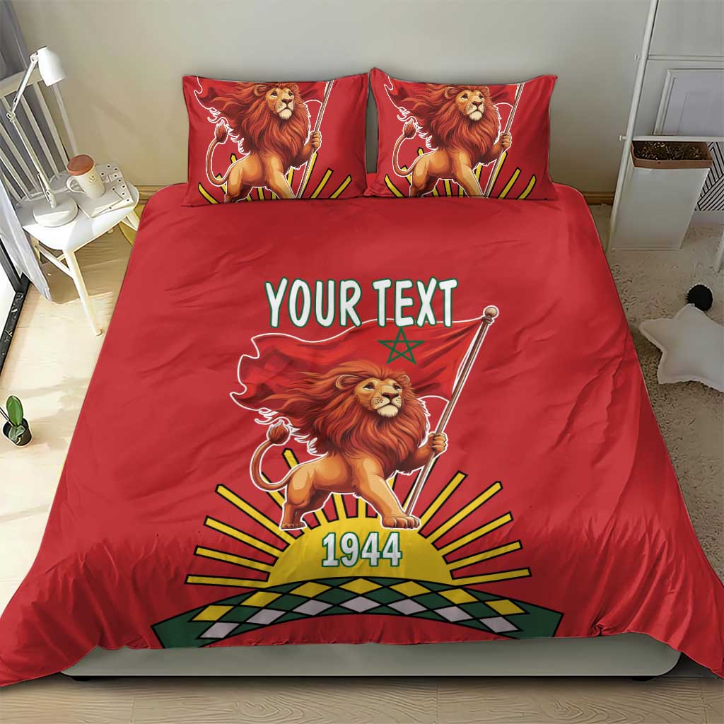 Red duvet and two pillows showing lion flag artwork, “YOUR TEXT,” and “1944” design.