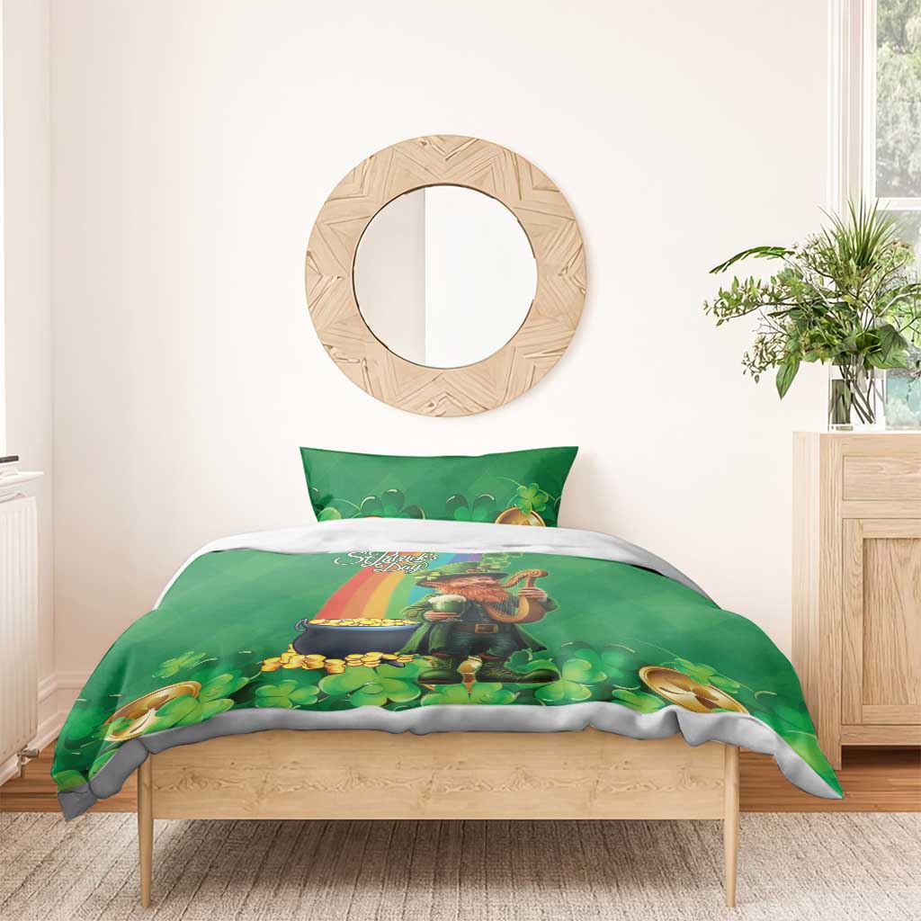 Green St Patrick’s Day bedding set with leprechaun, harp, clovers and rainbow panel