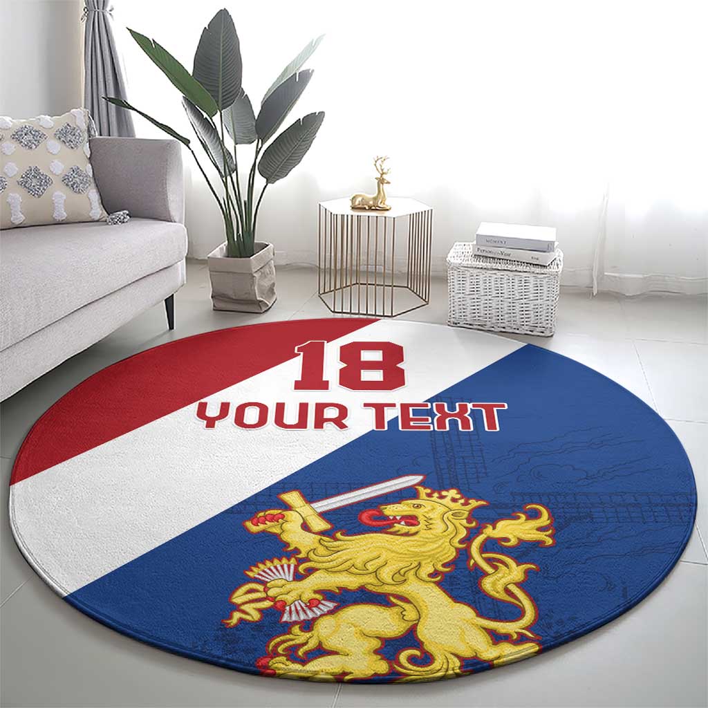 Round Netherlands flag style carpet showing '18 YOUR TEXT' and gold lion crest