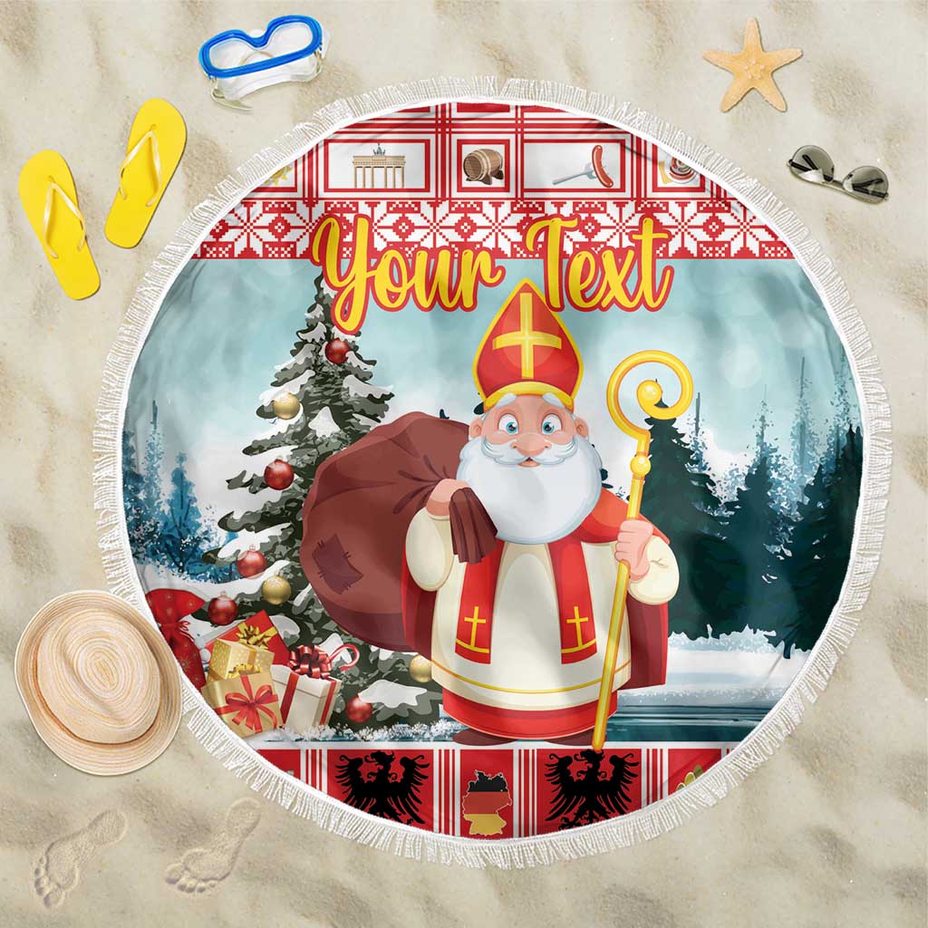 Round Christmas beach blanket with Santa, Christmas tree, 'Your Text', white fringe