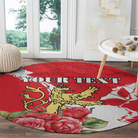 Round red area rug featuring lion crest, roses, and 'YOUR TEXT' banner.