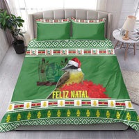Green Feliz Natal bedding set with illustrated bird and festive border, includes pillowcases