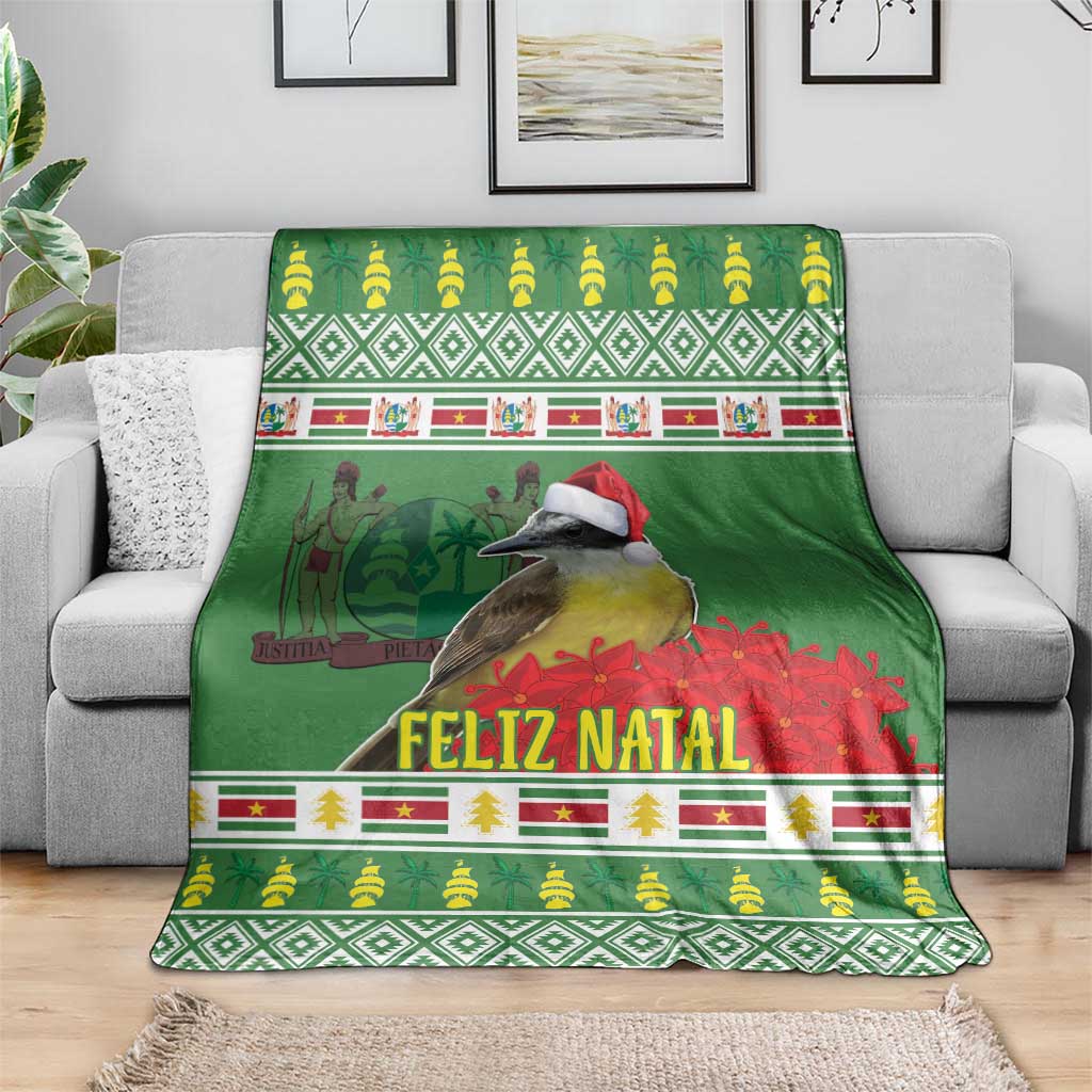 Green Christmas throw blanket with bird and red Santa hat, Feliz Natal and festive border