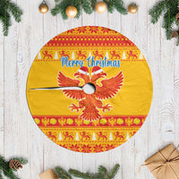 Yellow round tree skirt with eagle and Merry Christmas print