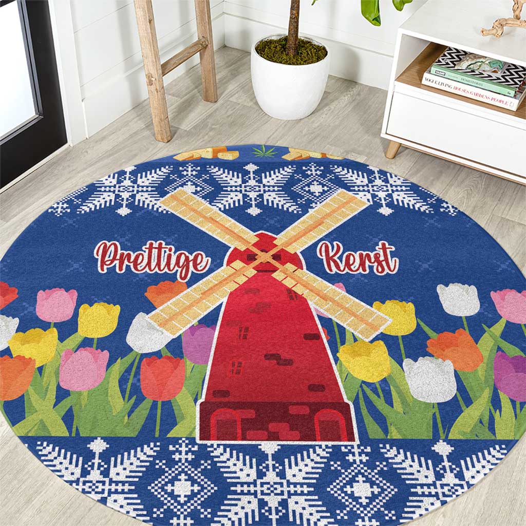 Blue round Christmas rug with windmill, tulips, snowflake border and “Prettige Kerst”