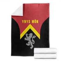 Anglesey Wales Blanket Ynys Mon Welsh Lion Flag Design - Wonder Print Shop