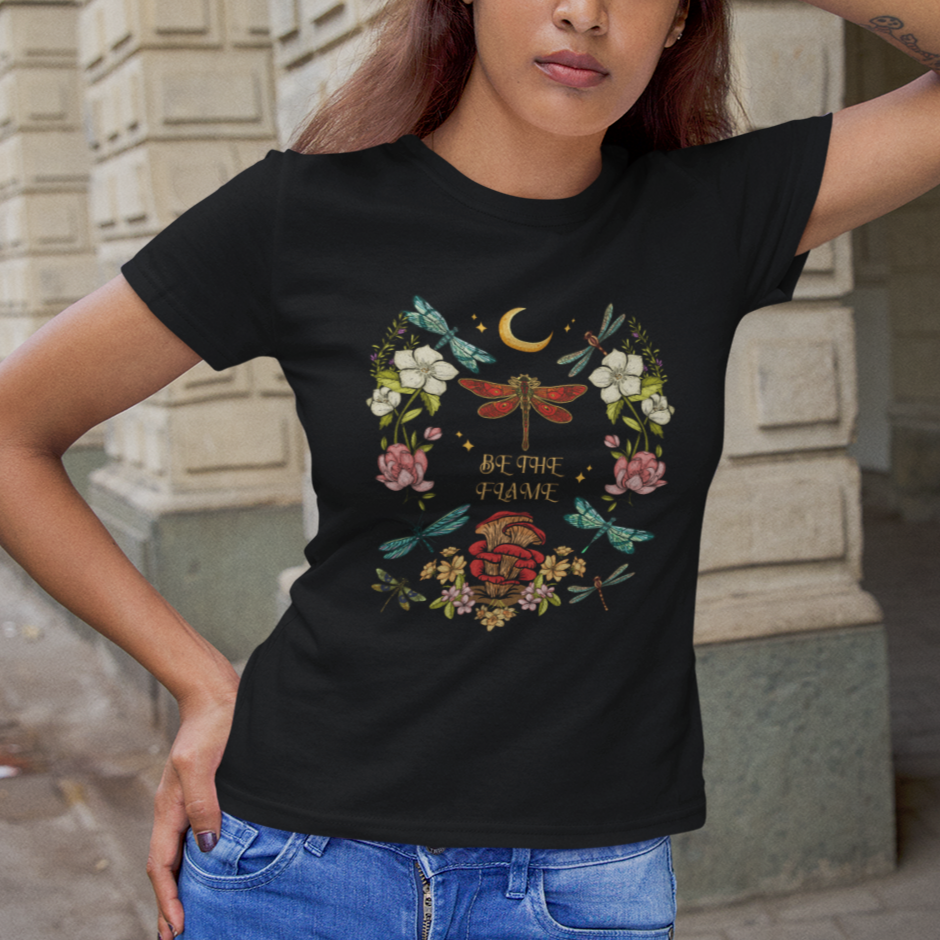 Cottagecore Vintage Botanical Dragonflies Be The Flame Retro Celestial Dragonfly T-Shirt For Women, Dragonfly Gifts, Spiritual T Shirt For Women - Wonder Print Shop