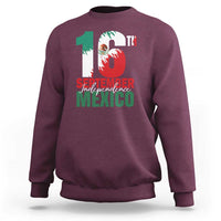 Crewneck sweatshirt in maroon with large '16' graphic and Independence Mexico text
