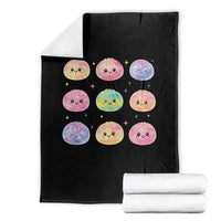 Kawaii Glitter Dumpling Face Grid Graphic Throw Blanket Cute Pastel Bao Emoji Expressions