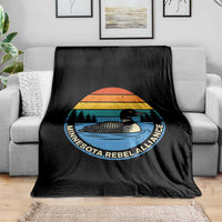 Minnesota Rebel Alliance Vintage Retro Sunset Loon Throw Blanket