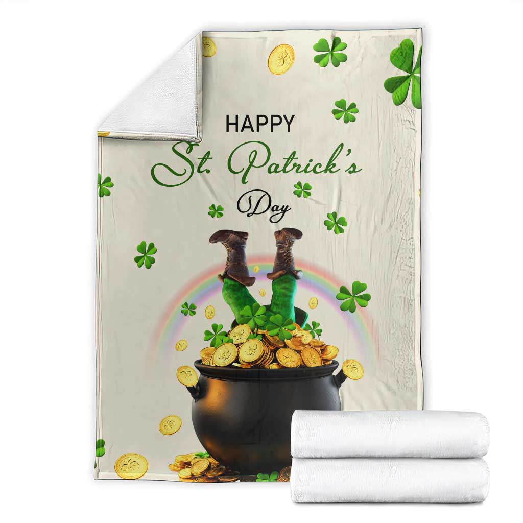 Happy St. Patrick’s Day Throw Blanket Lucky Leprechaun with Gold & Rainbow Yard Decor