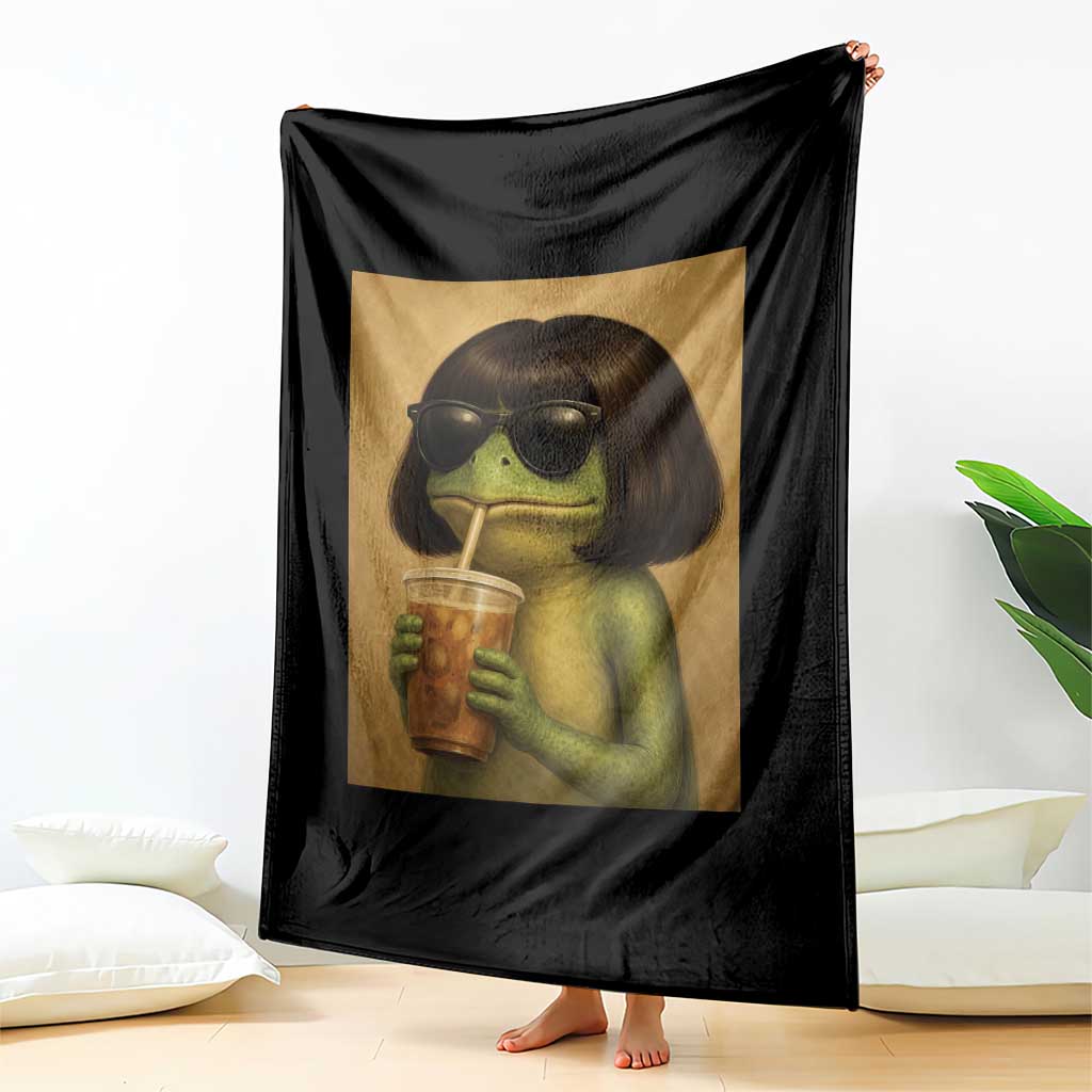 Funny Frog Bob Haircut Renaissance Painting Meme Throw Blanket