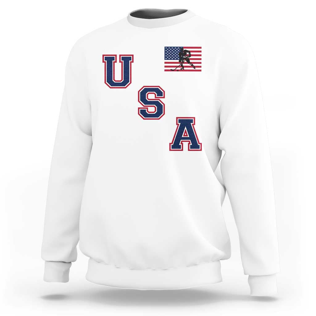 USA Flag Hockey Sweatshirt Patriotic Ice Hockey Team Fan Vintage Throwback