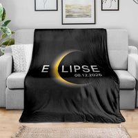 Minimalist 2026 Total Solar Eclipse Throw Blanket August 12 Totality Astronomy Souvenir