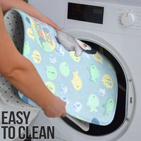 Sneaky Flipper Cute Penguin Holding Knife Bathroom Set Funny Chibi Penguin Graphic With Ice And Fish Pattern