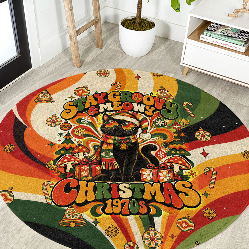 Black Cat Groovy Christmas Round Carpet Vintage 70s Retro Holiday Waves Pattern Art