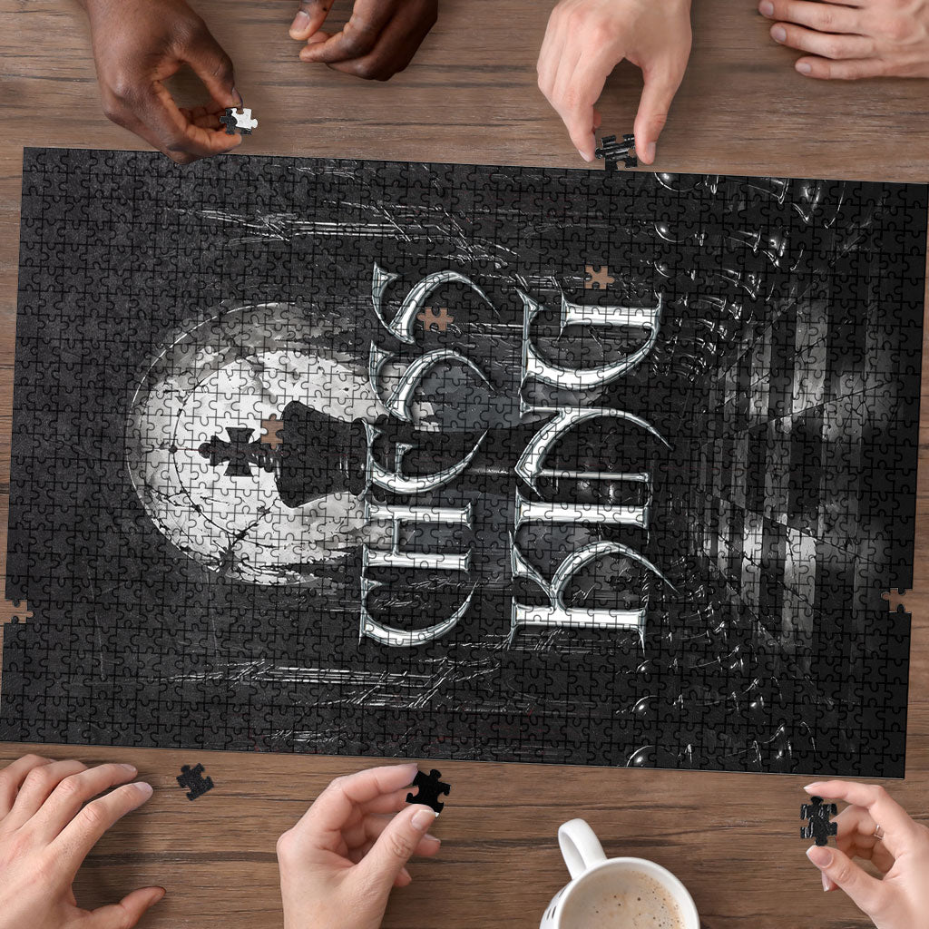Chess King Puzzle Strategic Board Game Gothic Dark Fantasy
