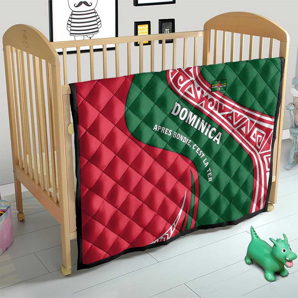 Dominica Quilt with Sisserou Parrot and Tribal Pattern Design - Wonder Print Shop