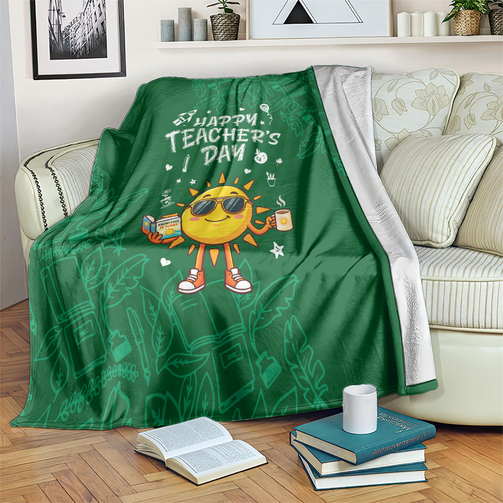 Happy Teachers Day Sun Mascot Blanket Cute Cartoon Sunshine School Supplies Graphic Illustration
