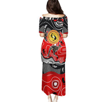 Back of midi tunic dress with black red abstract dot art kangaroo print, short sleeves
