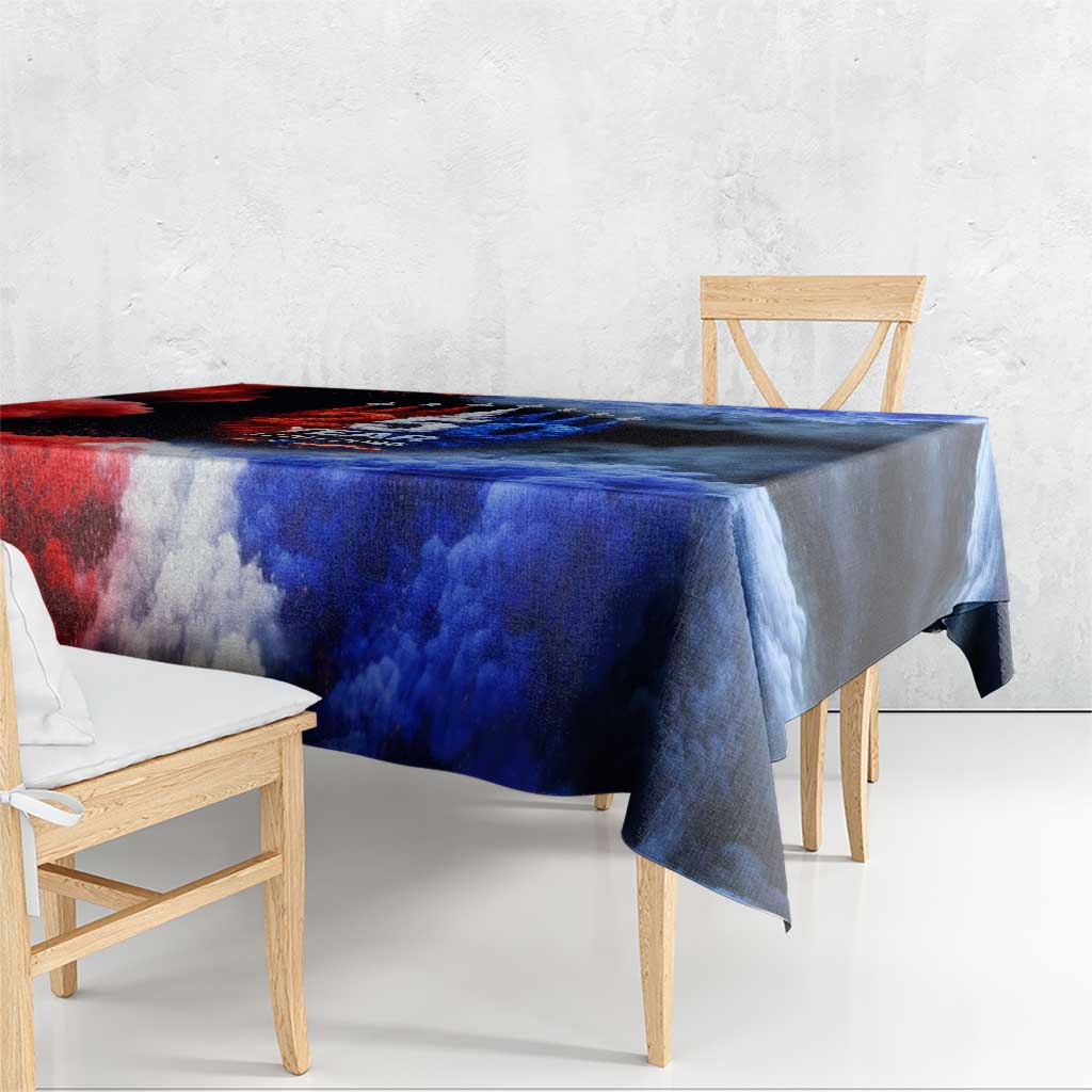 USA 250th Anniversary Celebration Tablecloth Patriotic Smoke Burst Art Style
