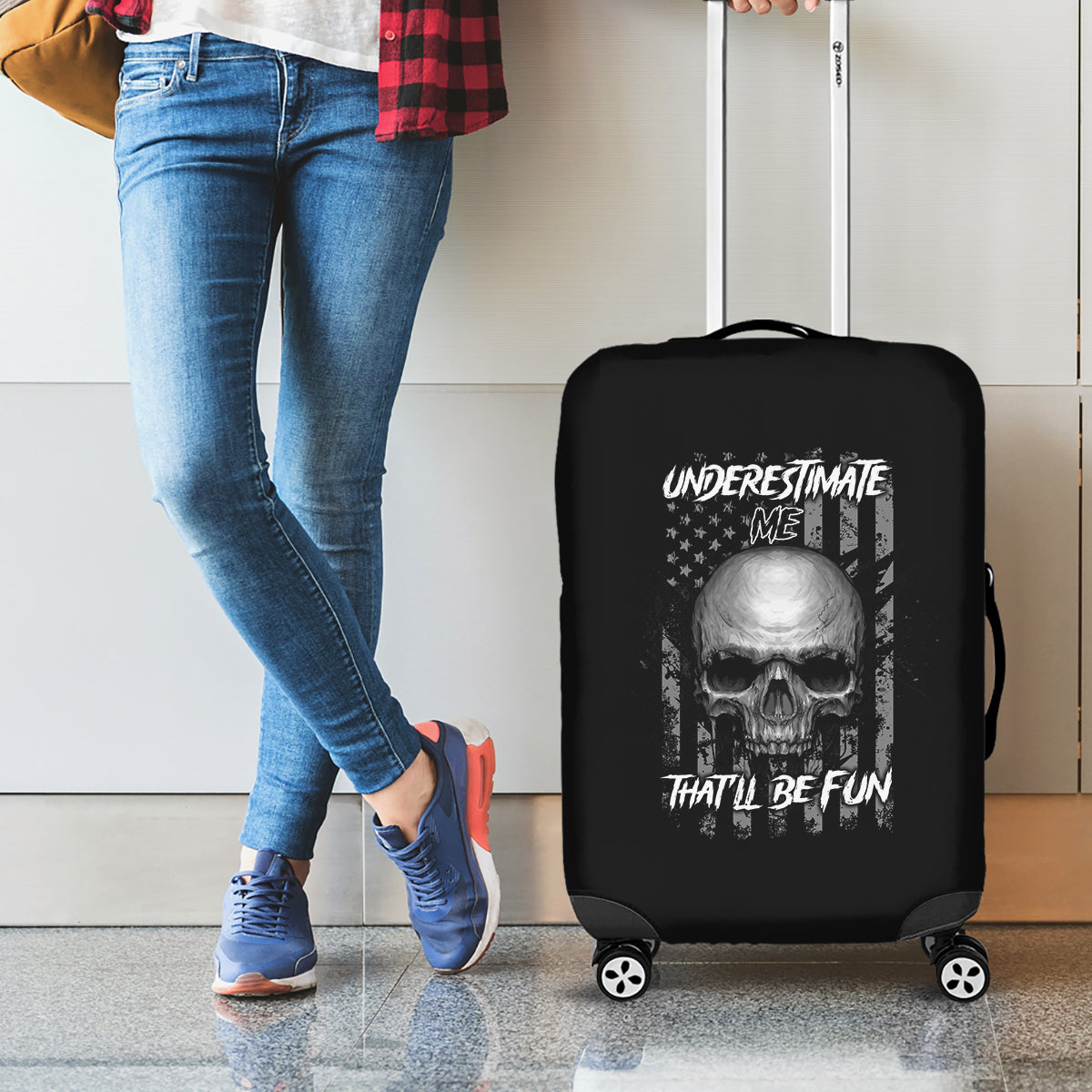 underestimate-me-thatll-be-fun-luggage-cover