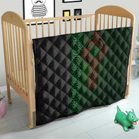 Ireland Celtic Knot and Clover Design Quilt