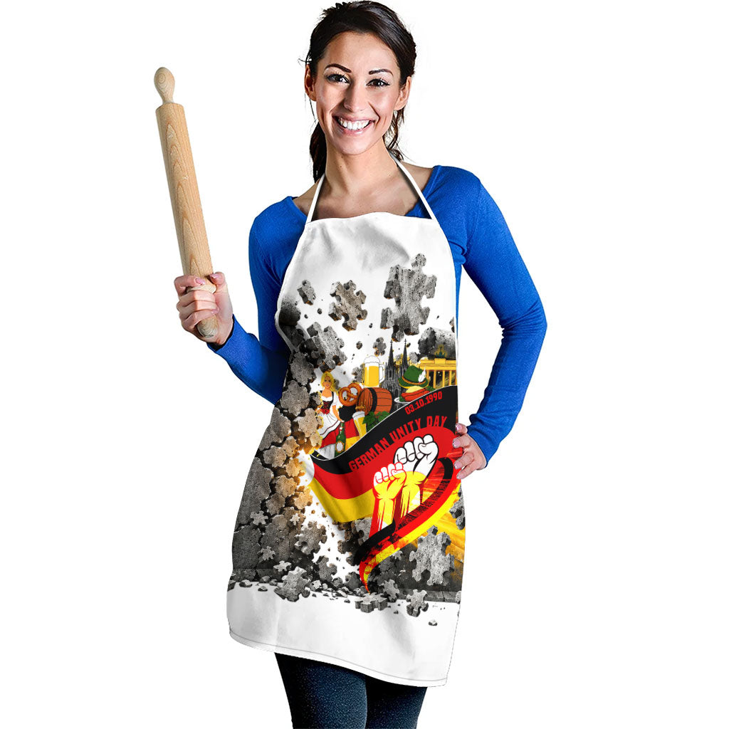 German Unity Day Apron Cracked Wall Flag Graphic Unity Fist