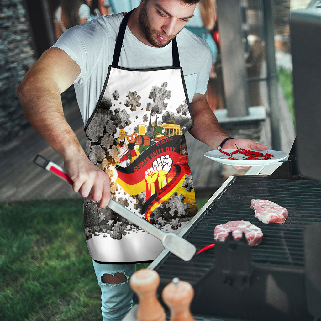 German Unity Day Apron Cracked Wall Flag Graphic Unity Fist