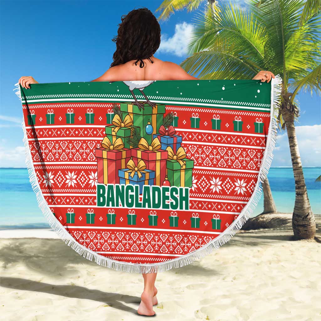 Bangladesh Christmas Beach Blanket with Black-Capped Bird Gift Stack and Green Red Snowflake Pattern - Wonder Print Shop