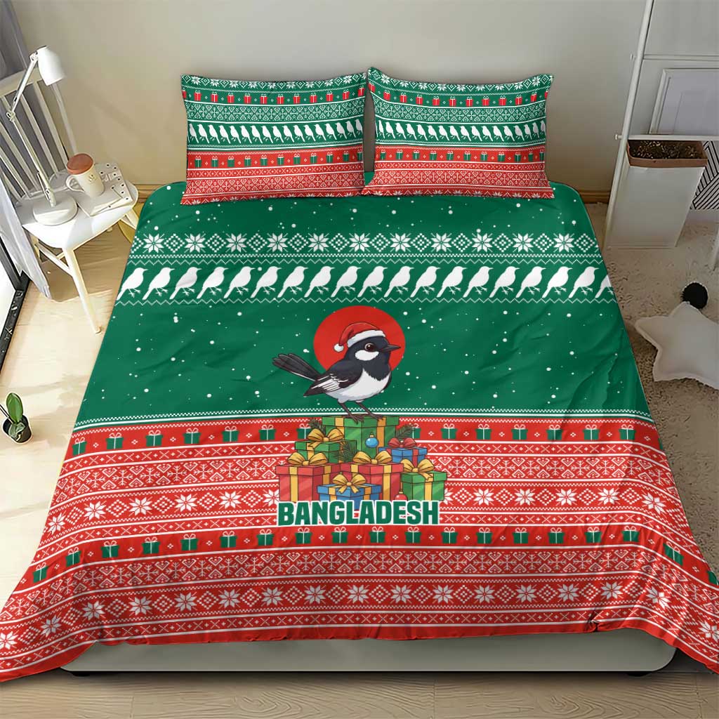 Bangladesh Christmas Bedding Set with Black-Capped Bird Gift Stack and Green Red Snowflake Pattern - Wonder Print Shop