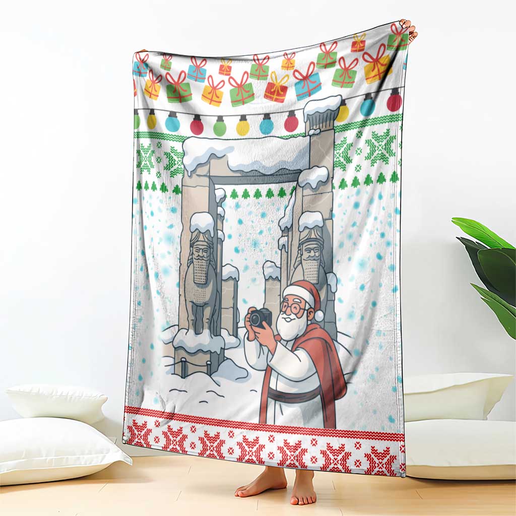 Iran Christmas Blanket with Santa Taking Photos Ancient Columns and Snowflake Gift Pattern - Wonder Print Shop