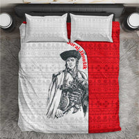 Red and white folk pattern bedding set with illustrated warrior quilt, two pillowcases