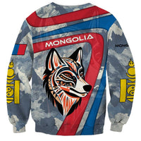 Multicolor crewneck sweatshirt with centered wolf face graphic and mountain pattern, long sleeves