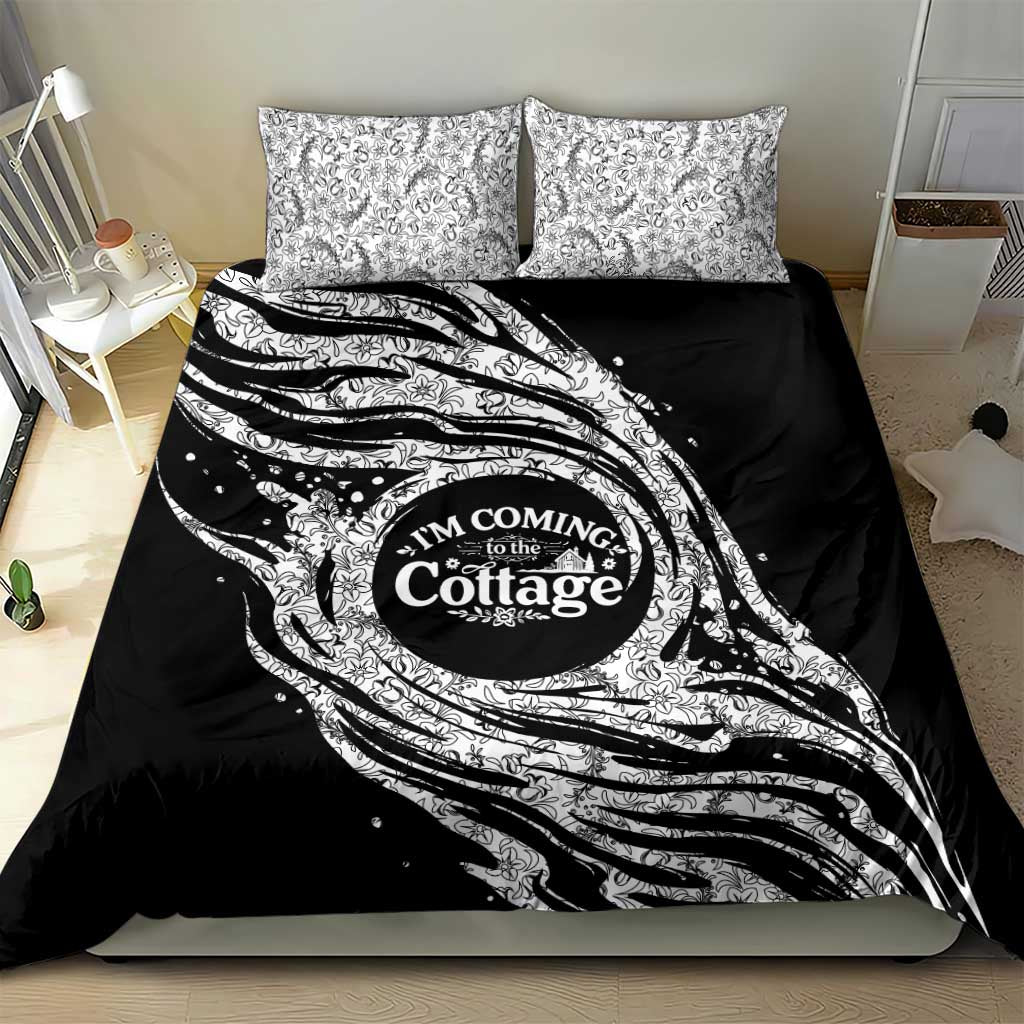 I'm Coming to the Cottage Bedding Set with Hand-Drawn Floral Pattern