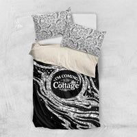 I'm Coming to the Cottage Bedding Set with Hand-Drawn Floral Pattern