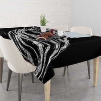 I'm Coming to the Cottage Tablecloth with Hand-Drawn Floral Pattern