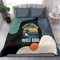 Stupid Canadian Wolf Bird Bedding Set with Retro Sunset Stripe Pattern