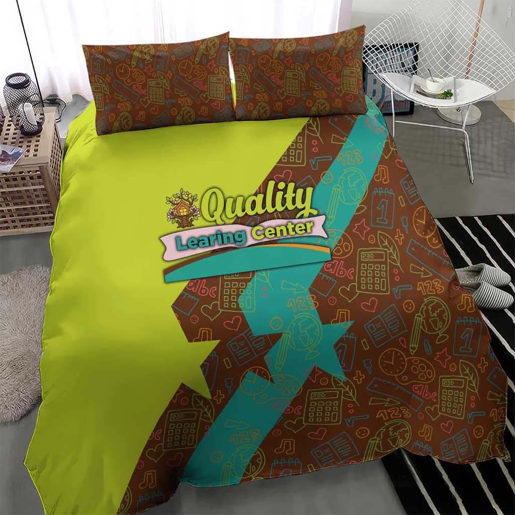 Quality Learning Center Bedding Set with School Supply Doodle Pattern