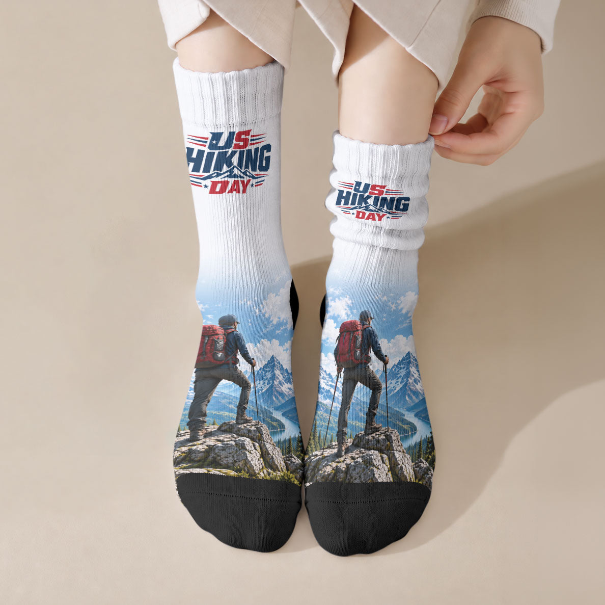 US Hiking Day Crew Socks Mountain Hiker American Flag Outdoor Adventure