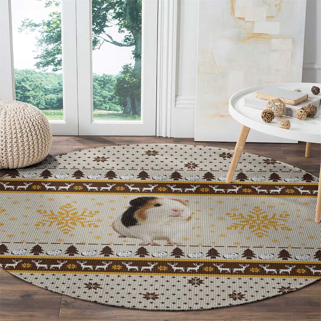 Guinea Pig Christmas Round Carpet with Snowflakes Trees and Reindeer Pattern - Wonder Print Shop