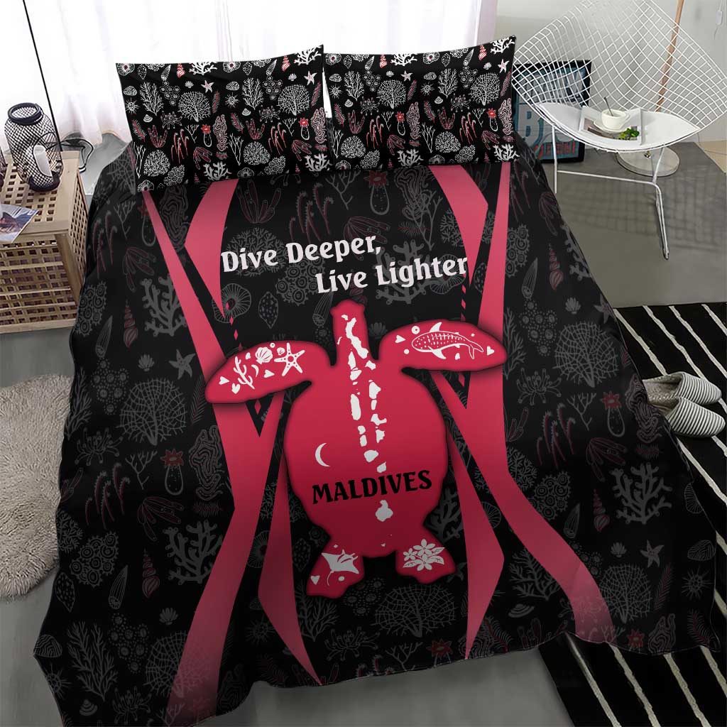 Black and red duvet cover with coral reef turtle artwork and Dive Deeper Live Lighter