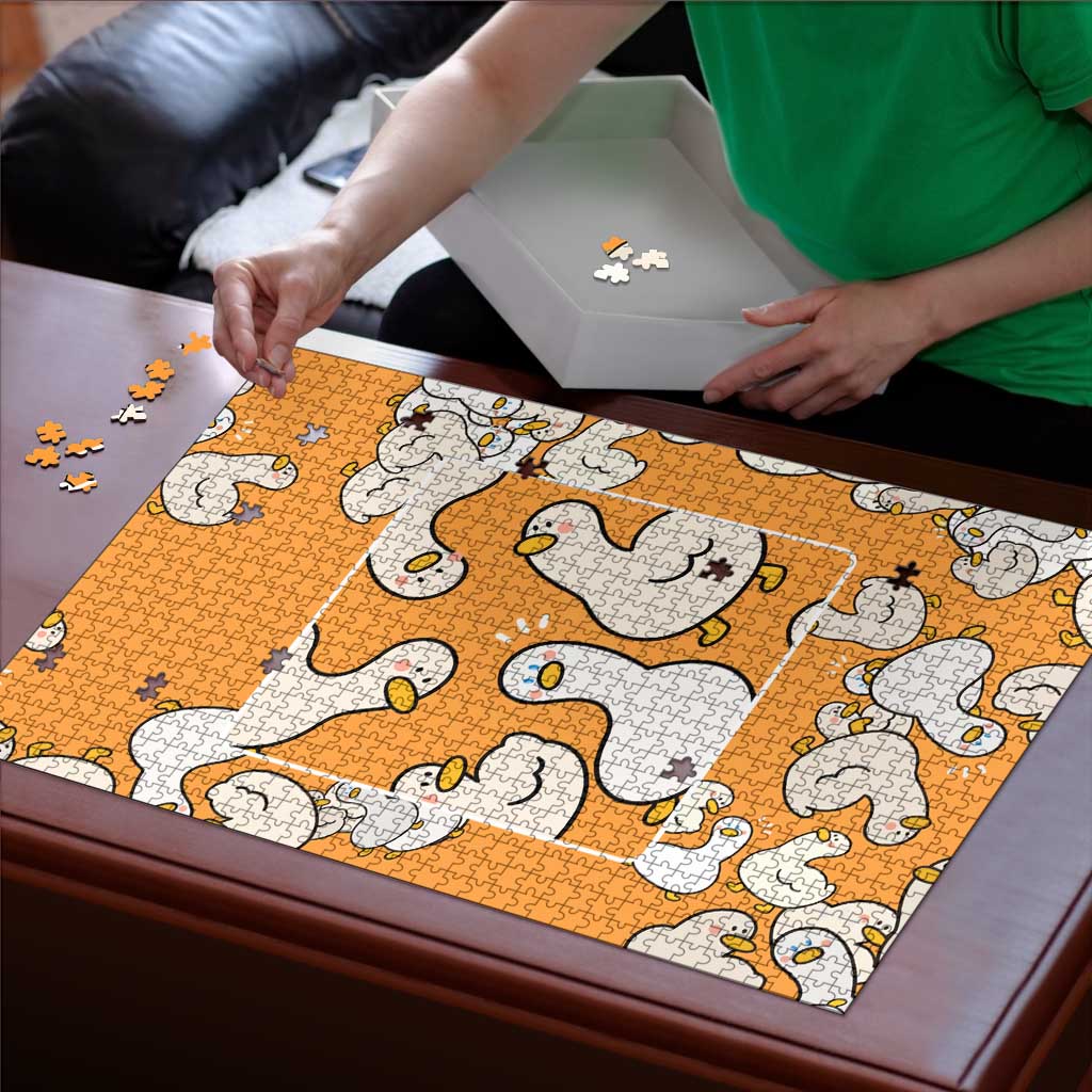 Chubby Duck Puzzle Shocked White Ducks Cartoon Doodle Pattern