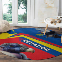 Round rug corner view with condor face, chevron stripes, Ecuador text in flag colors