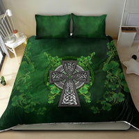 Green shamrock floral bedding with Celtic cross emblem, two matching pillowcases