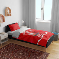 Silly Goose Bedding Set with Newspaper and Armchair Pattern