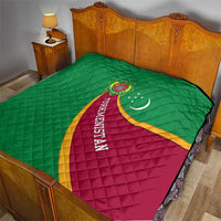 Turkmenistan Green Quilt with Crescent Moon and State Emblem Design