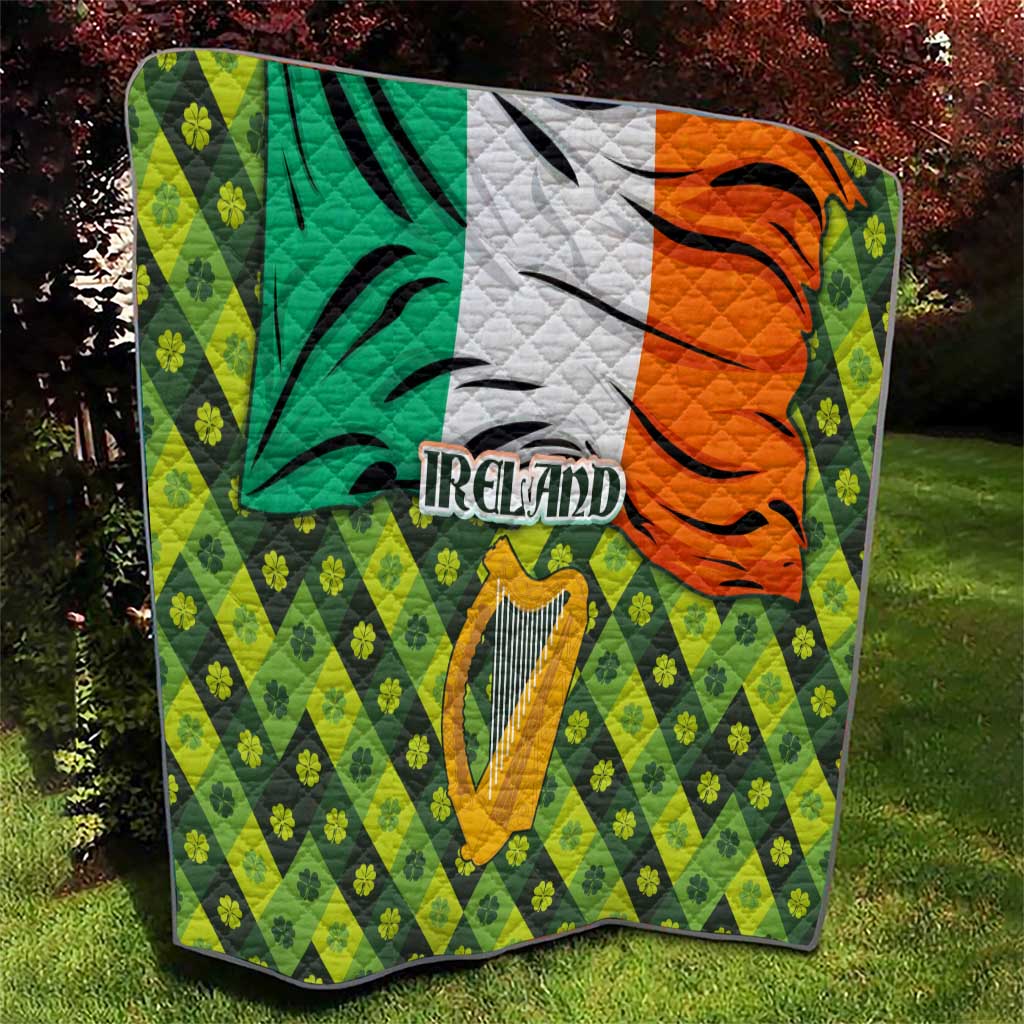 Ireland Quilt with Irish Flag Harp and Shamrock Pattern Design
