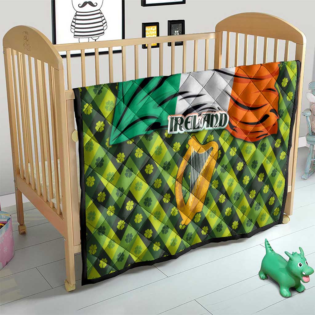 Ireland Quilt with Irish Flag Harp and Shamrock Pattern Design