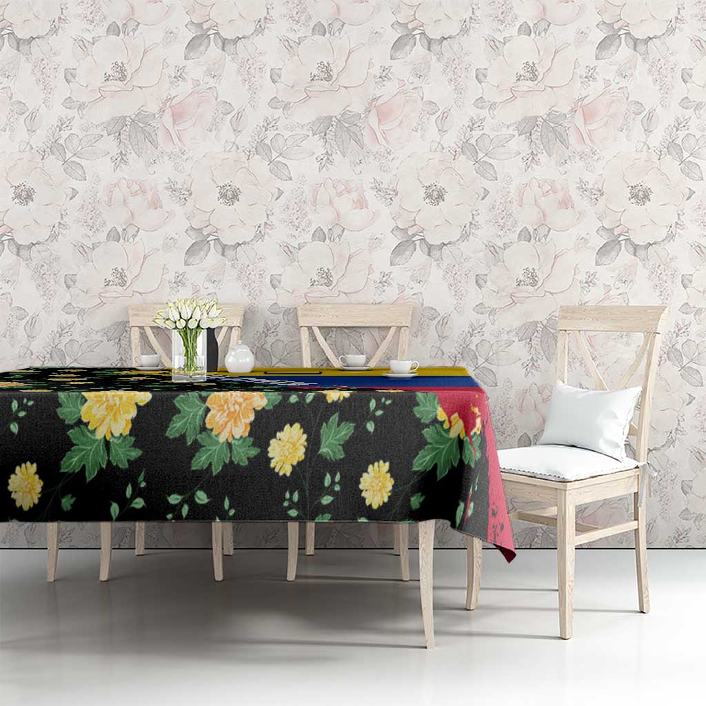 Colombia Yellow Flower Pattern Tablecloth with Flag Colors and Floree de Libertad Design - Wonder Print Shop
